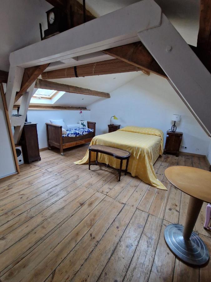 La Maison Du Vigneron Auzon Bagian luar foto